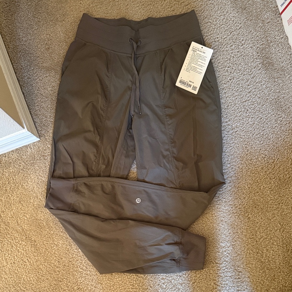 Lululemon Dance Studio Grey Ribbed Joggers- NWT, Size 4